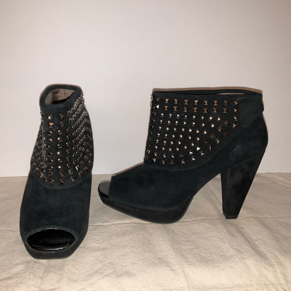 Kenneth Cole Size 7.5 Bootie Women's Peep-toe Studded Heeled Ankle Boots Black